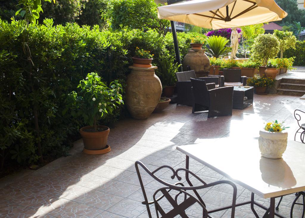 B&B Mareagro Santa Teresa Di Riva Εξωτερικό φωτογραφία