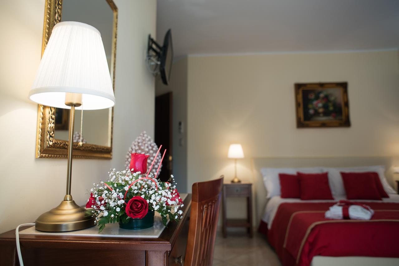 B&B Mareagro Santa Teresa Di Riva Εξωτερικό φωτογραφία