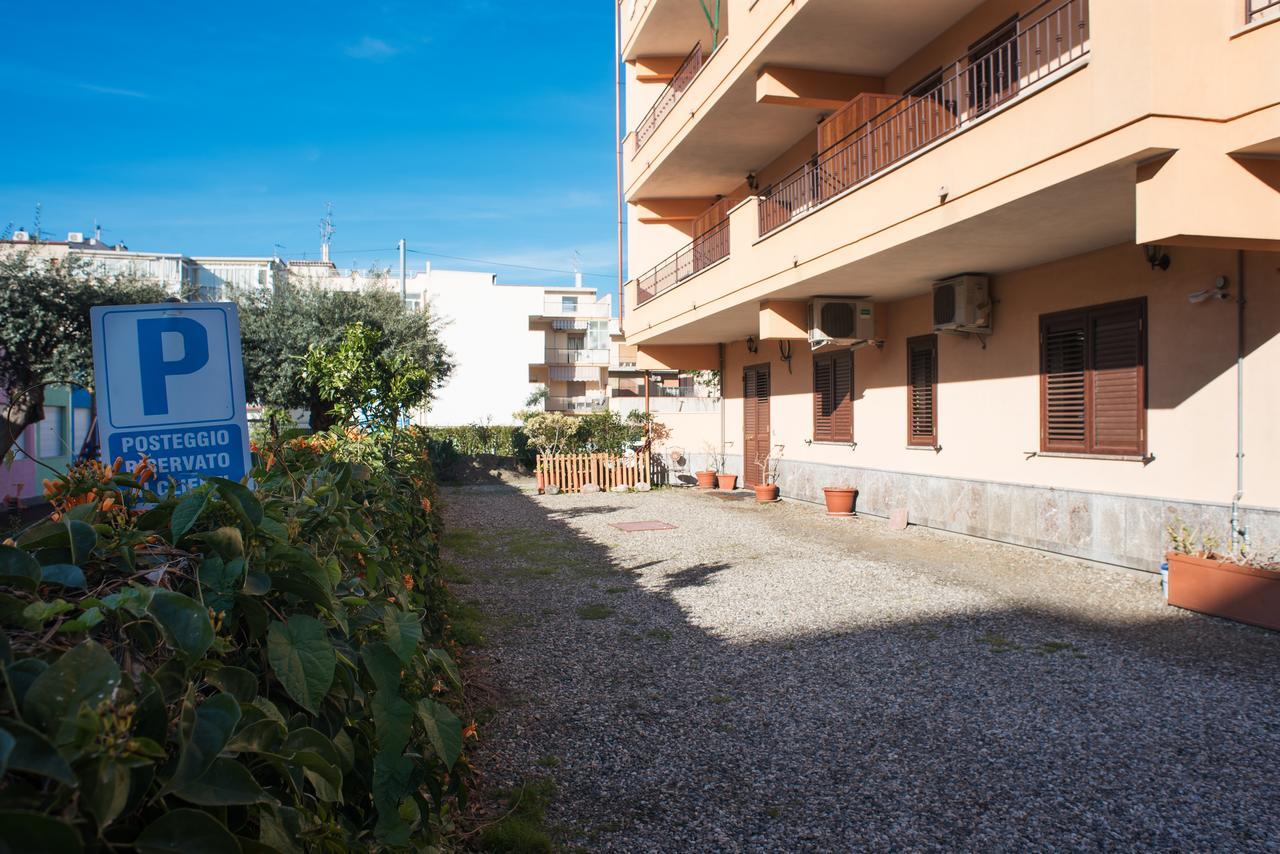 B&B Mareagro Santa Teresa Di Riva Εξωτερικό φωτογραφία